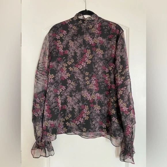 Lauren Ralph Lauren Romantic Georgette Floral Tiered Sleeve Crinkle Blouse - Picture 5 of 5